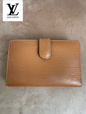 LOUIS VUITTON Brown Epi Leather French Purse Wallet